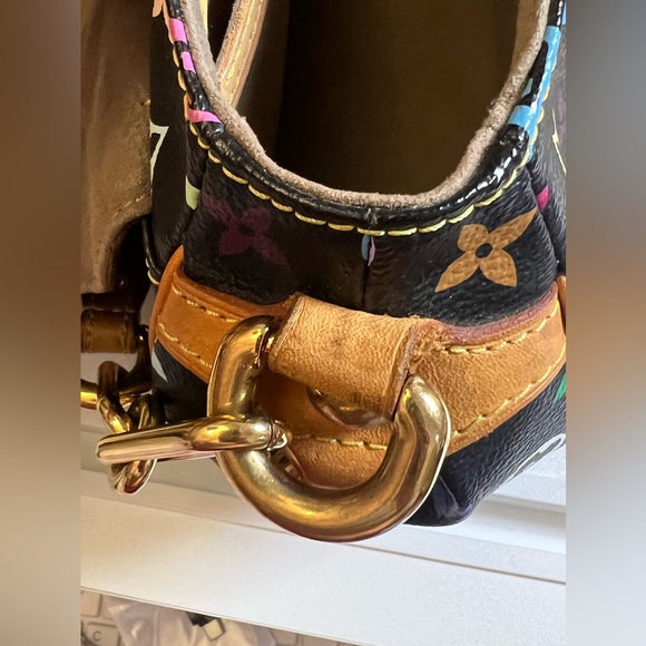 Louis Vuitton Takashi Marilyn Hand Bag - Picture 17 of 17